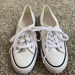 White converse